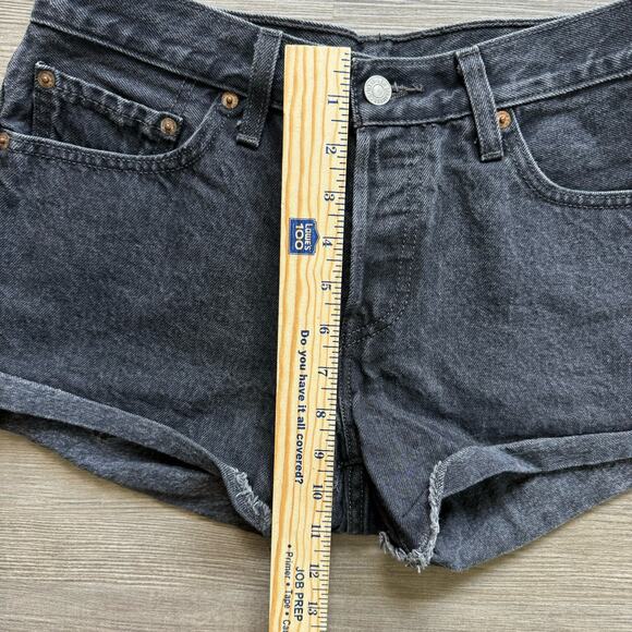 Levi’s 501 Black Jean Shorts Womens 28 Button Fly Cutoff Grunge Boho 100% Cotton - Picture 7 of 14
